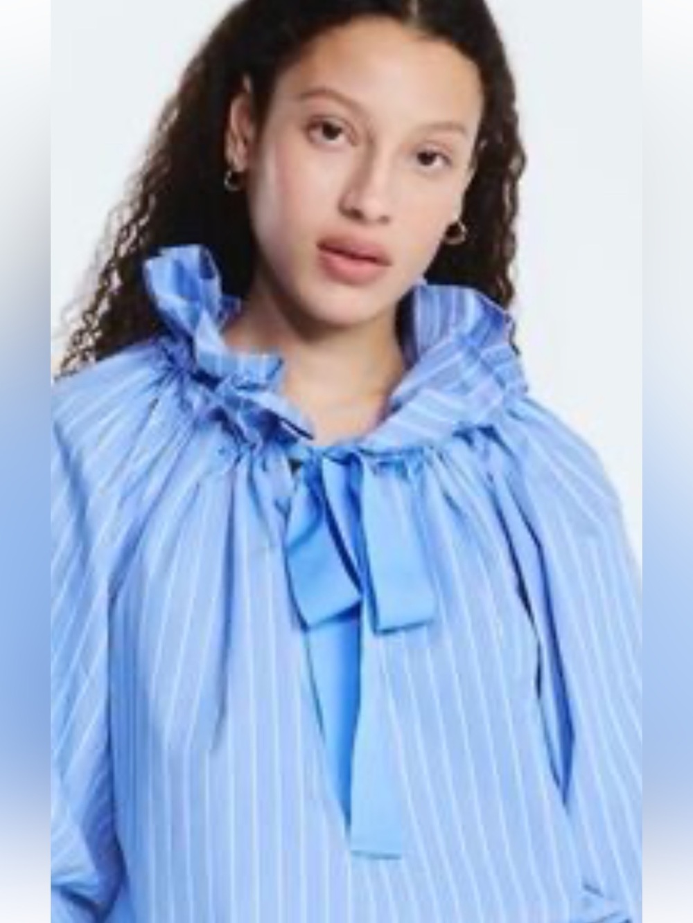FREE ASSEMBLY Light Blue Striped Ruffle Tie-Neck Blouse Poplin Cotton Top Size M - Picture 9 of 9
